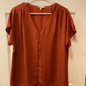 Burnt orange Maurices top size L